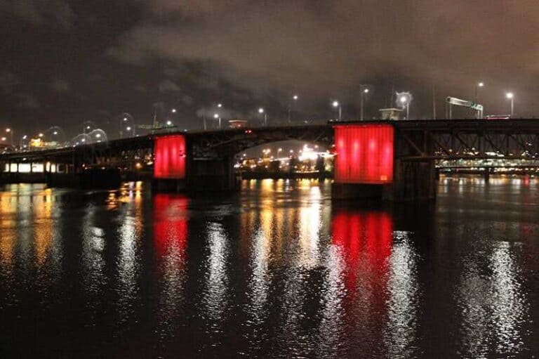 Morrison-Bridge-OR-USA-768x511