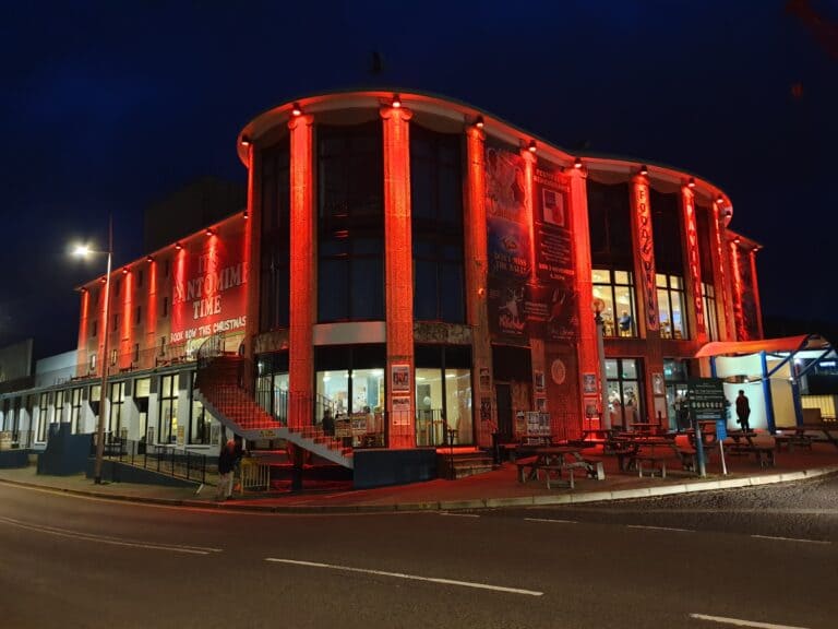 Weymouth-Pavilion-UK-768x576