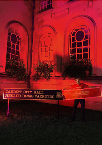 xCardiff-City-Hall-UK.png.pagespeed.ic.16IHAc5QBs