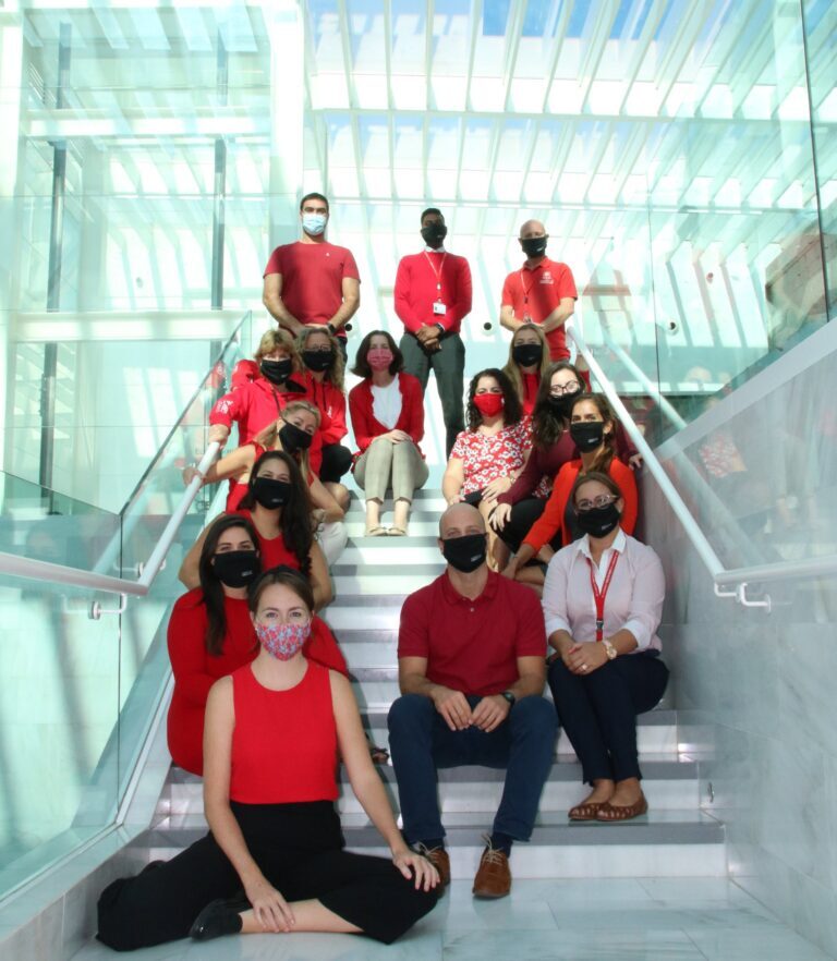 @Uni_Gib-go-red-to-support-@GibDyslexia-Spain-768x882