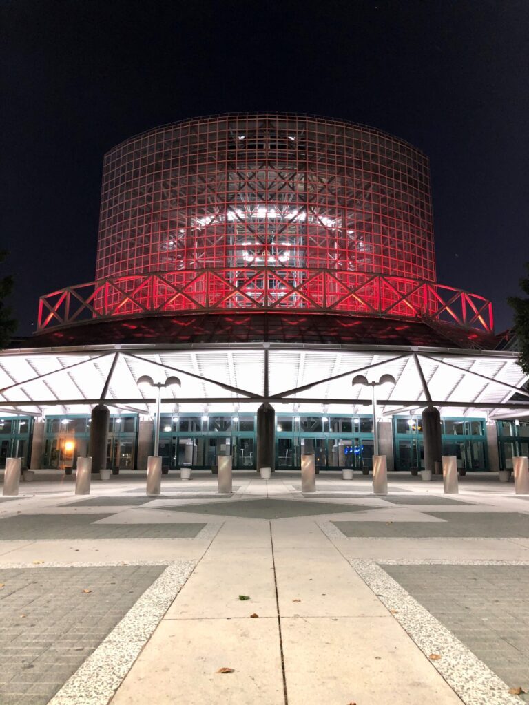 LA-Convention-Center-CA-USA-768x1024