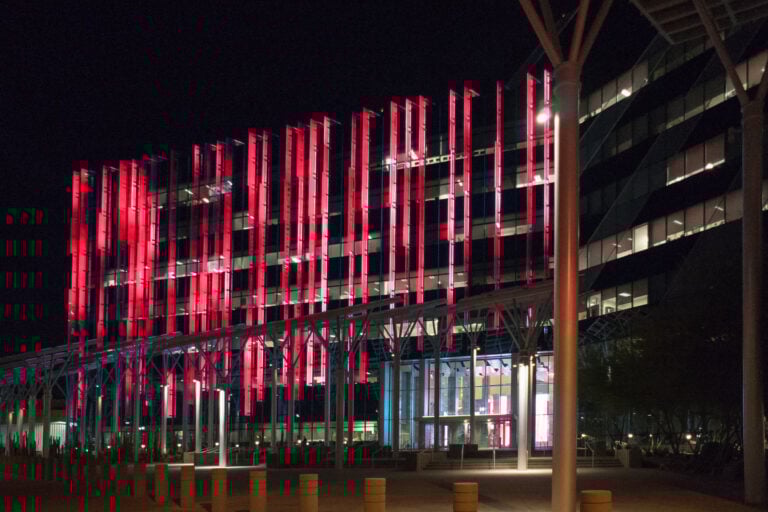 Las-Vegas-City-Hall-NV-USA-1-768x512