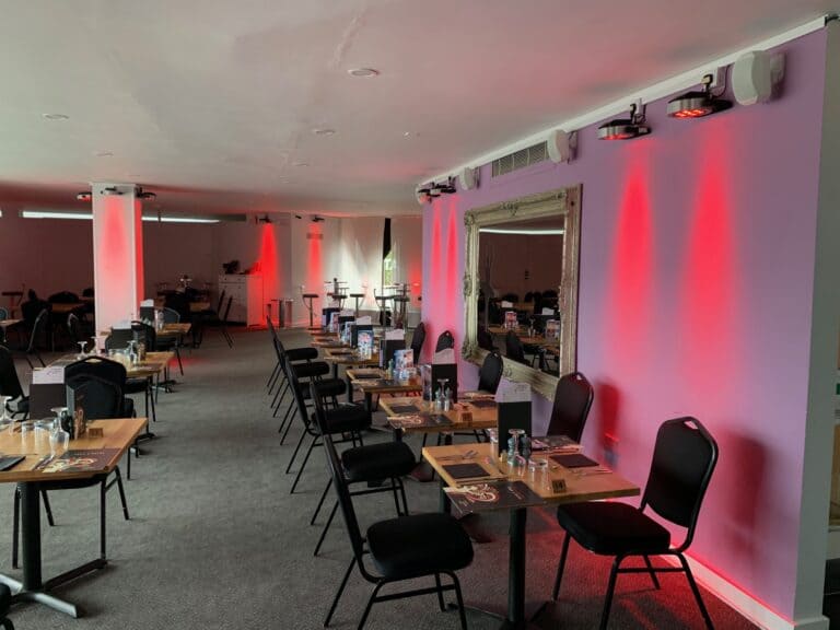 Wyvern-Theatre-UK-768x576